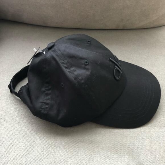 Alo Yoga Off-Duty Cap Black/Black NEW